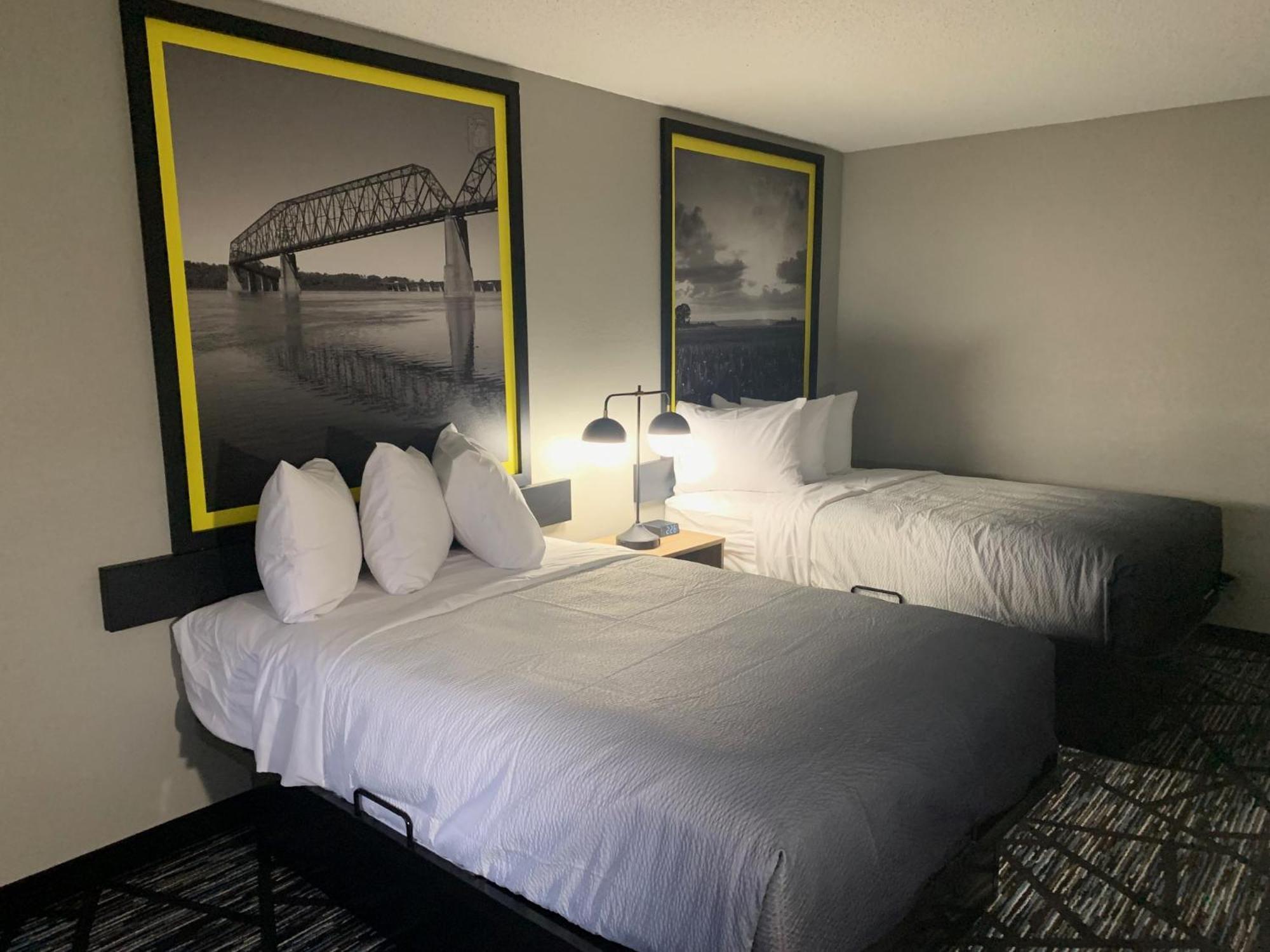 Super 8 By Wyndham Kirksville-University Area Ngoại thất bức ảnh