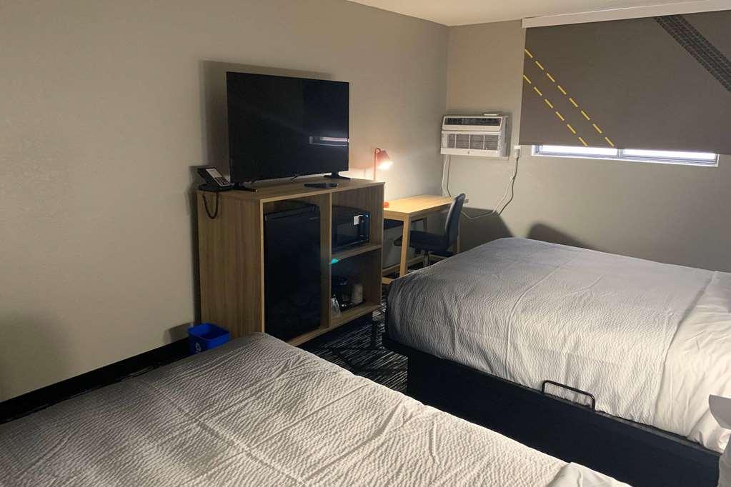 Super 8 By Wyndham Kirksville-University Area Phòng bức ảnh